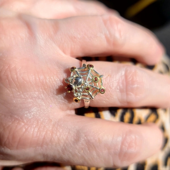 Red Tourmaline & Garnet sleek sterling spider 🕷 on 🕸 web ring sz 8 - Picture 7 of 14